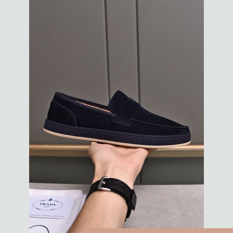 Pra*a leather shoes